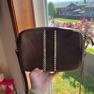 Madewell Leather Crossbody Bag with Contrast Stripe - Brown